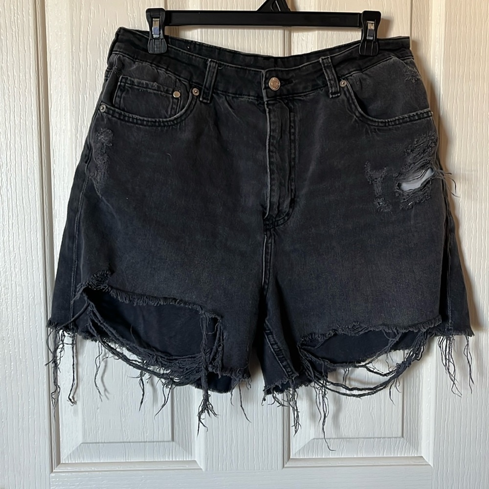 Black ‘&Denim’ Size 14 Jean shorts